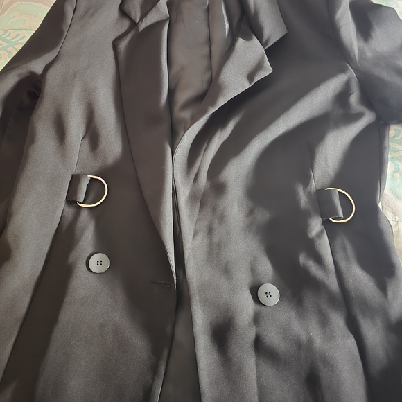 Boohoo Elegant Black Jacket - Picture 4 of 4